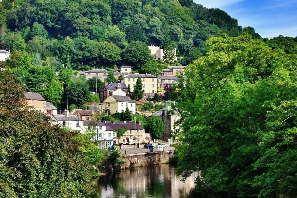 The Belle - A Lovingly Converted Grade II Listed Home From Home In ベイクウェル エクステリア 写真